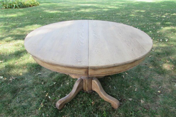 sanding farmhouse dining set