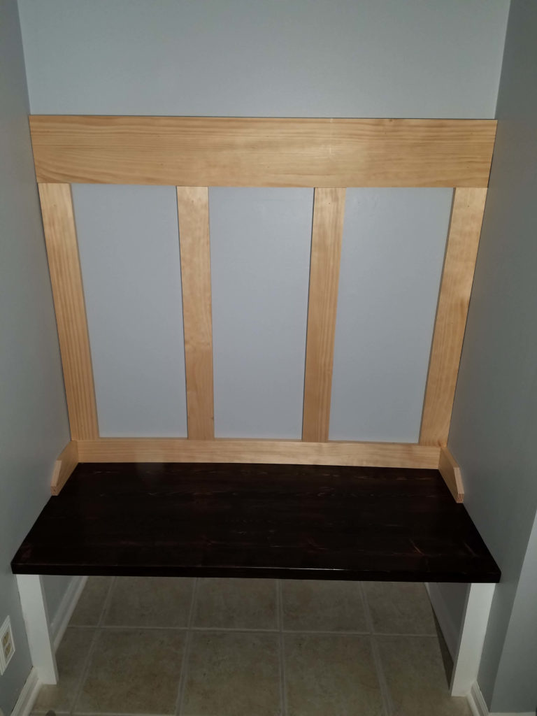 Save Money With This Budget Friendly Farmhouse Style Entryway Bench