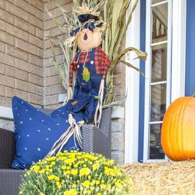 fall porch decor