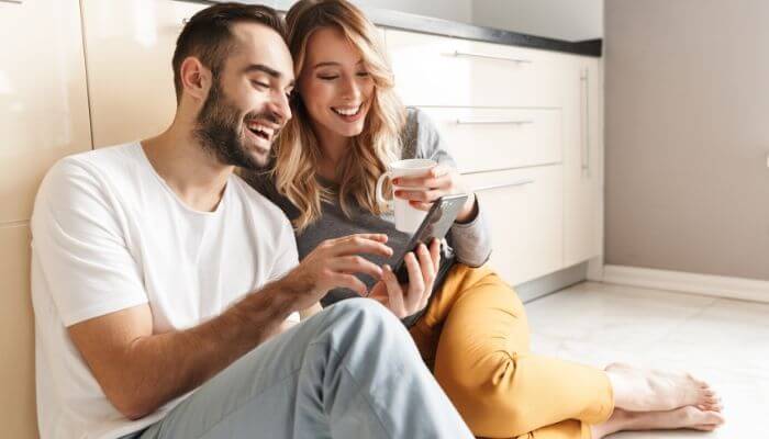 13 Best Budget Apps for Couples on a Budget