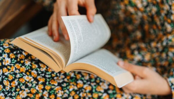 Get Paid to Read Books From the Comfort of Your Home (19 Ways)
